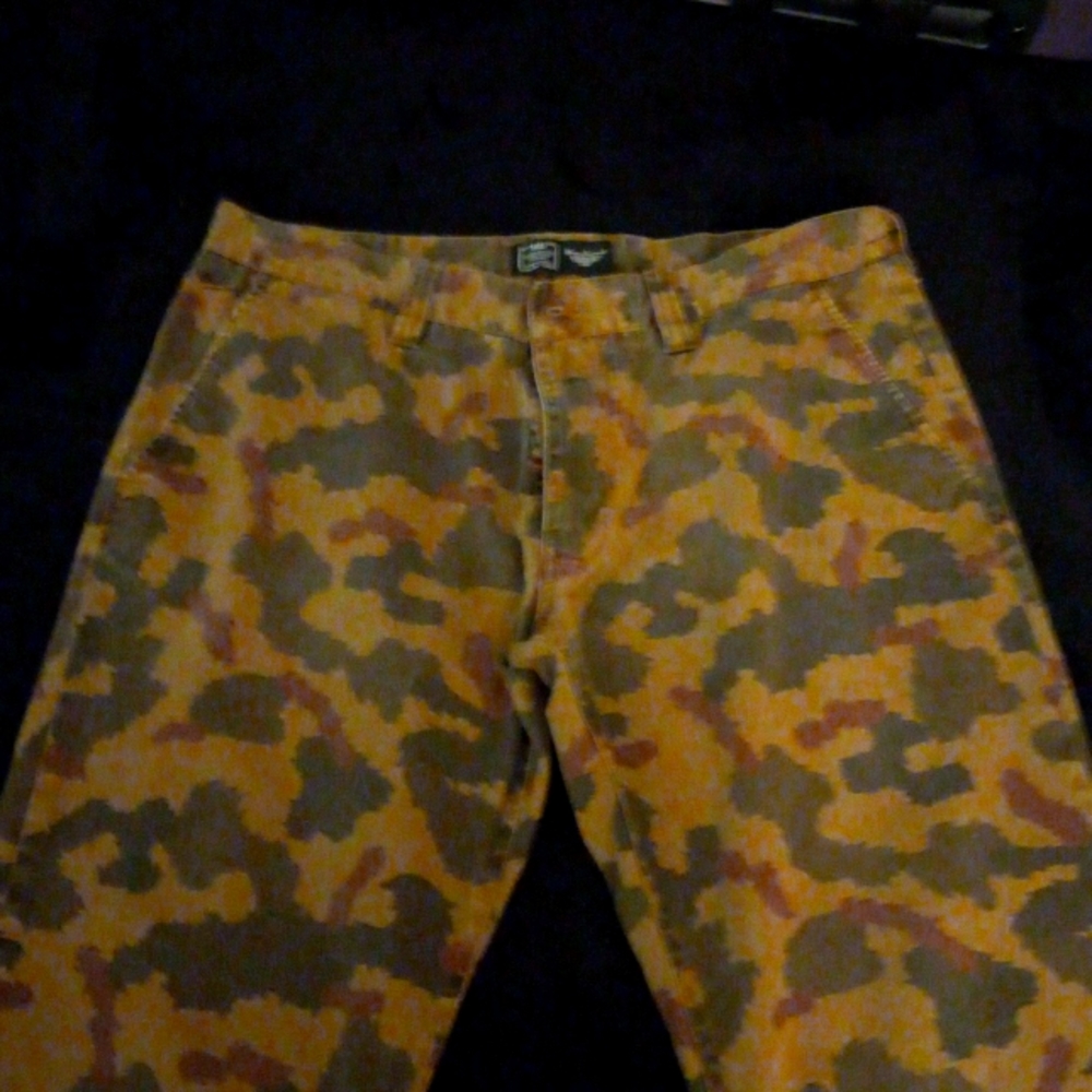 Nike Burgundy Army fatigue Chinos sz 34